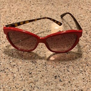 DIOR Sunglasses in hot red and tortoise.